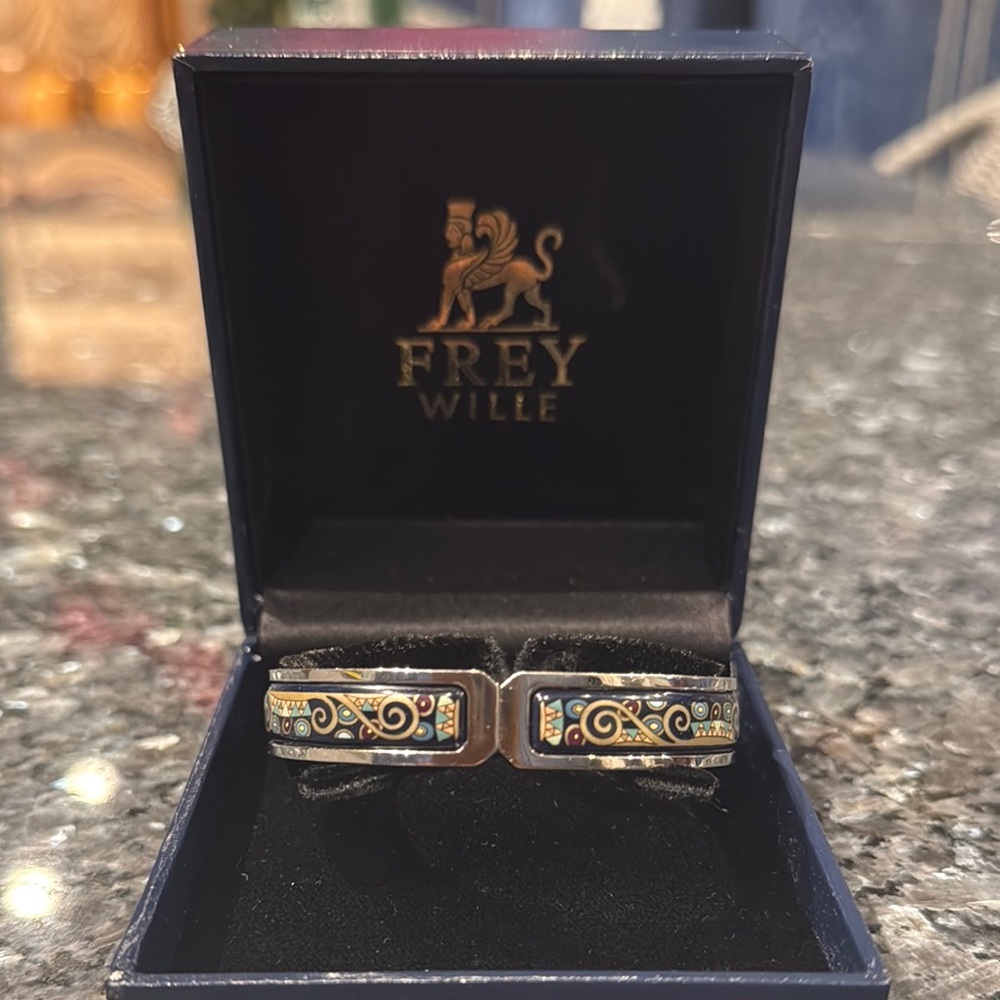 Frey Wille bracelet 
Excellent conditionion